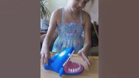 Акула Челендж, ищем больной зуб,кому повезёт)