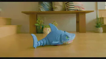 Mega Chomp R/C Shark